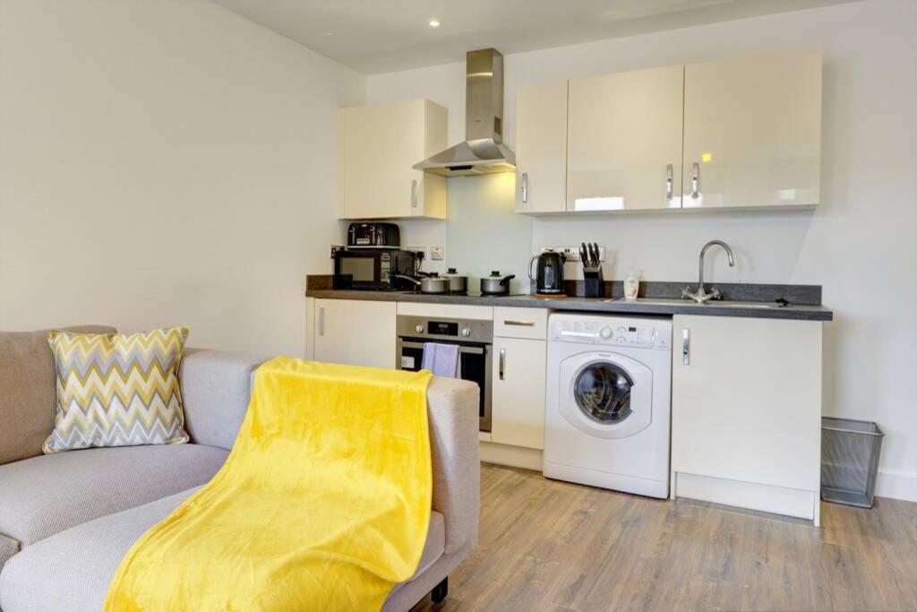 Modern & Stylish 2Br Apartment - Queens House Coventry Exteriér fotografie